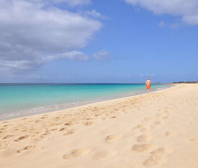 Kapverdische Badeinsel Sal - Immer am Meer entlang